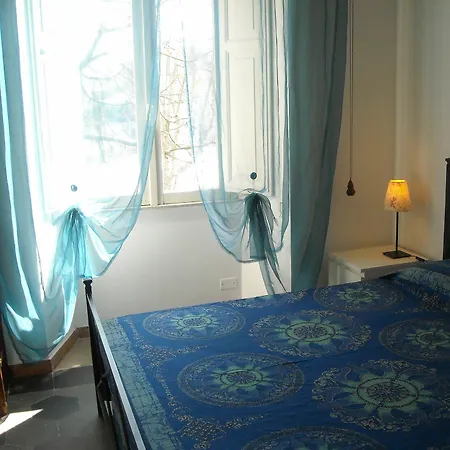T&v House B&B